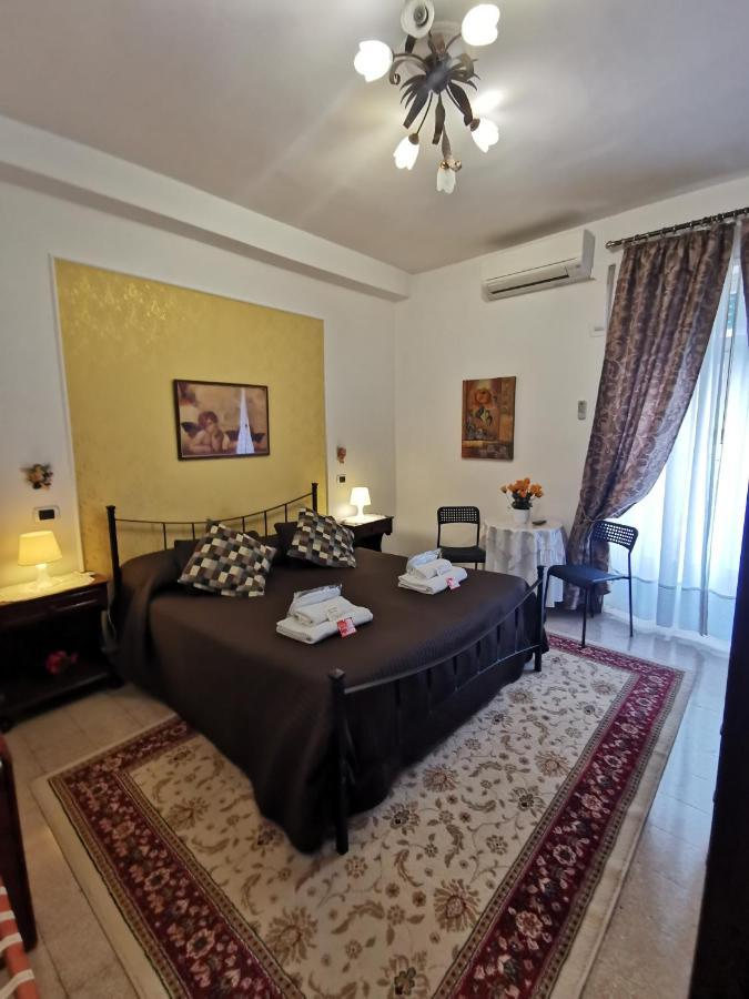B&B Divina Roma Exterior foto