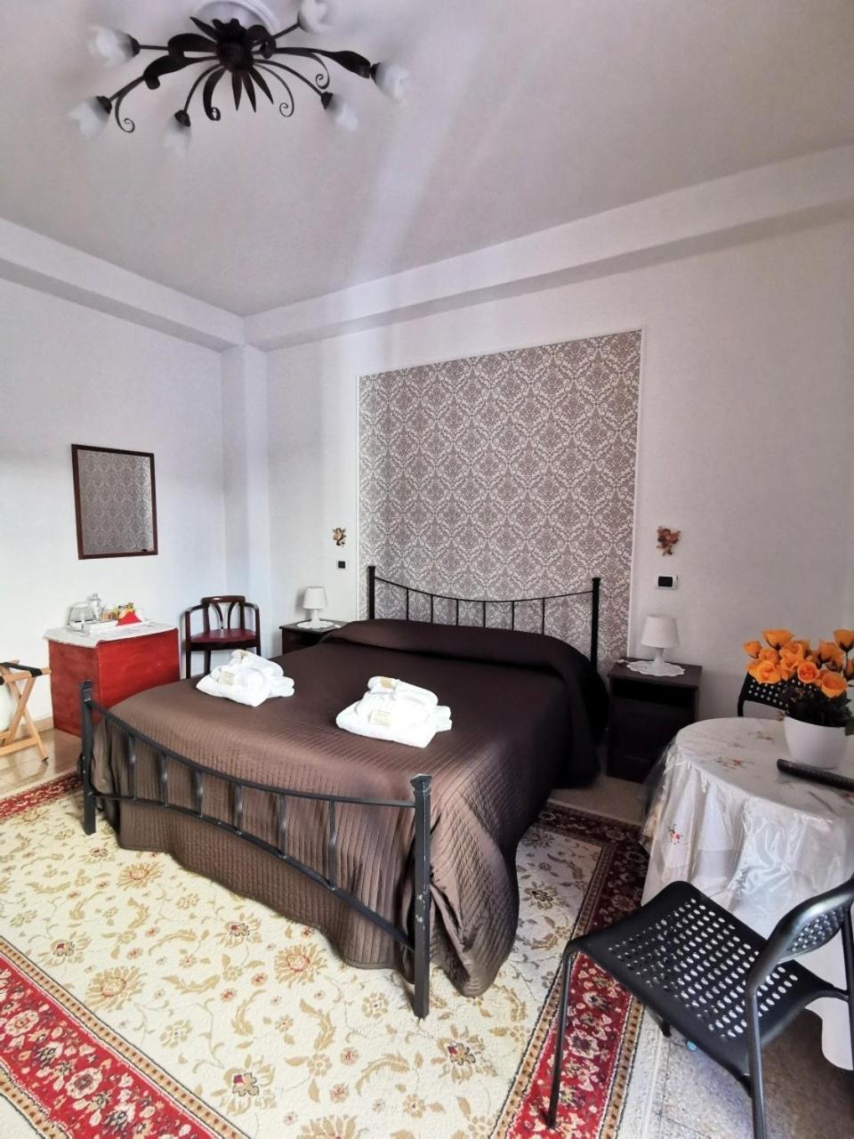 B&B Divina Roma Exterior foto